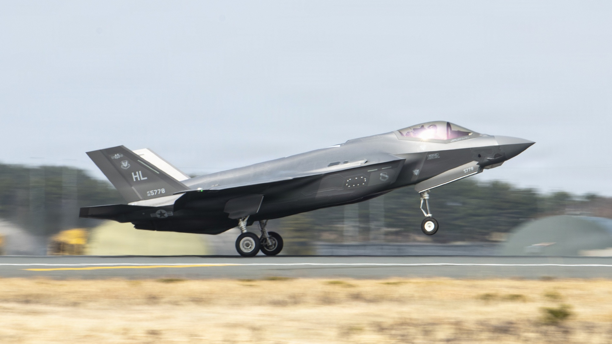 Misawa's 13th Fighter Squadron receives first F-35s