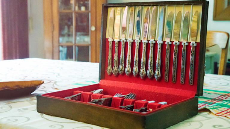 Don't skip a silverware box at the thrift store: use it for beautiful ...