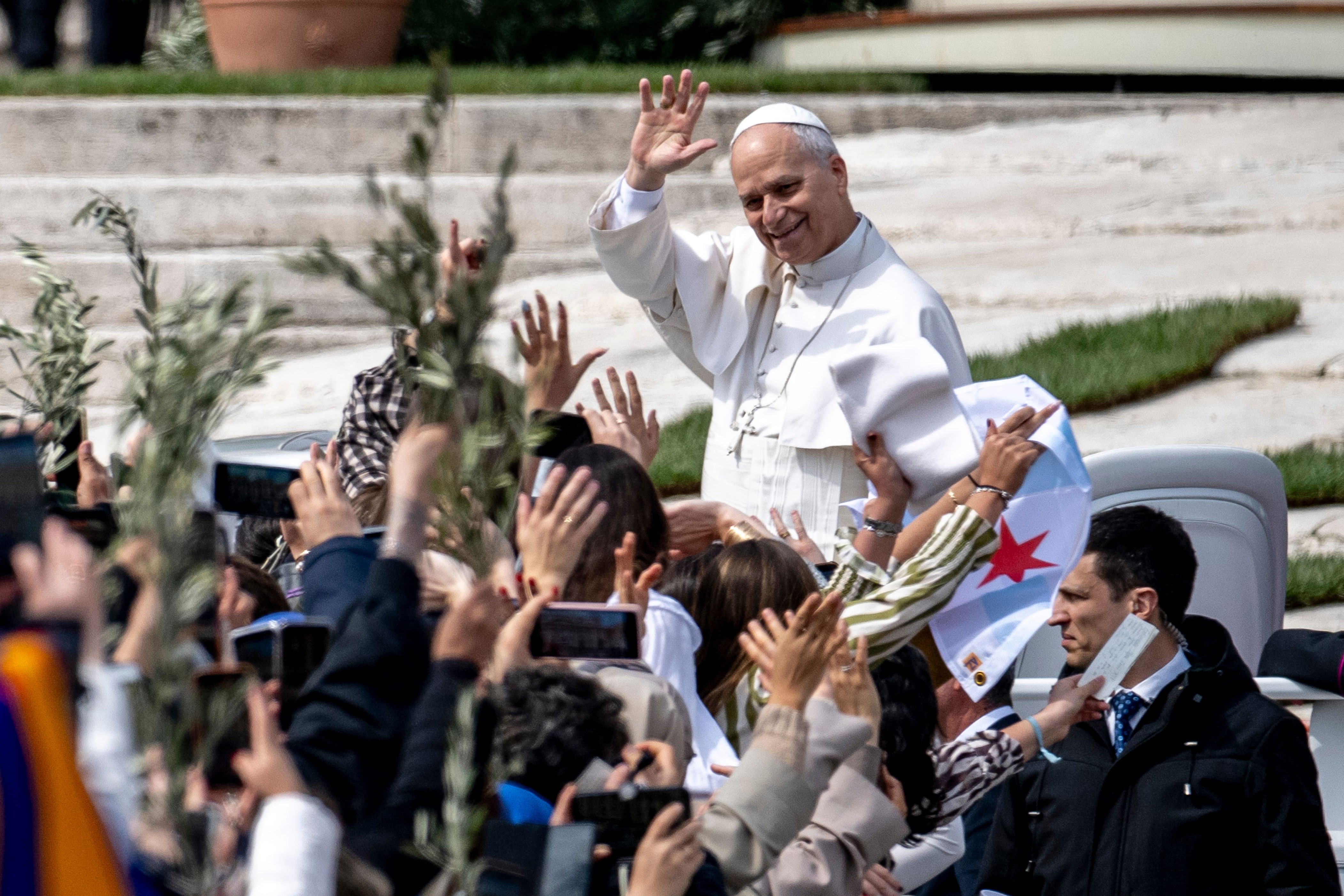 El mensaje del papa León XIV en su homilía del Domingo de Ramos hacia ...