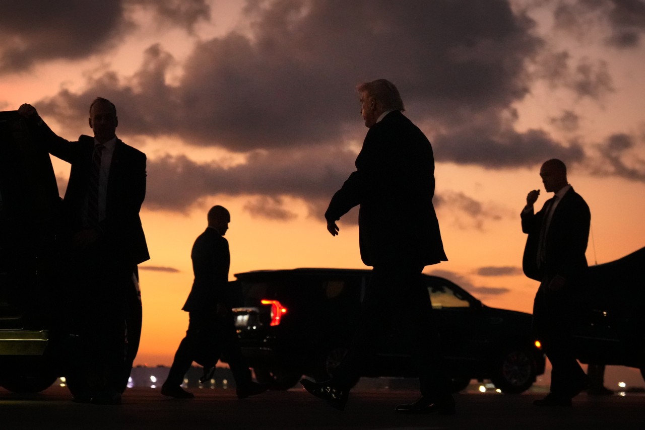 Trump weighs military operation to extract Iran’s uranium<br><br>