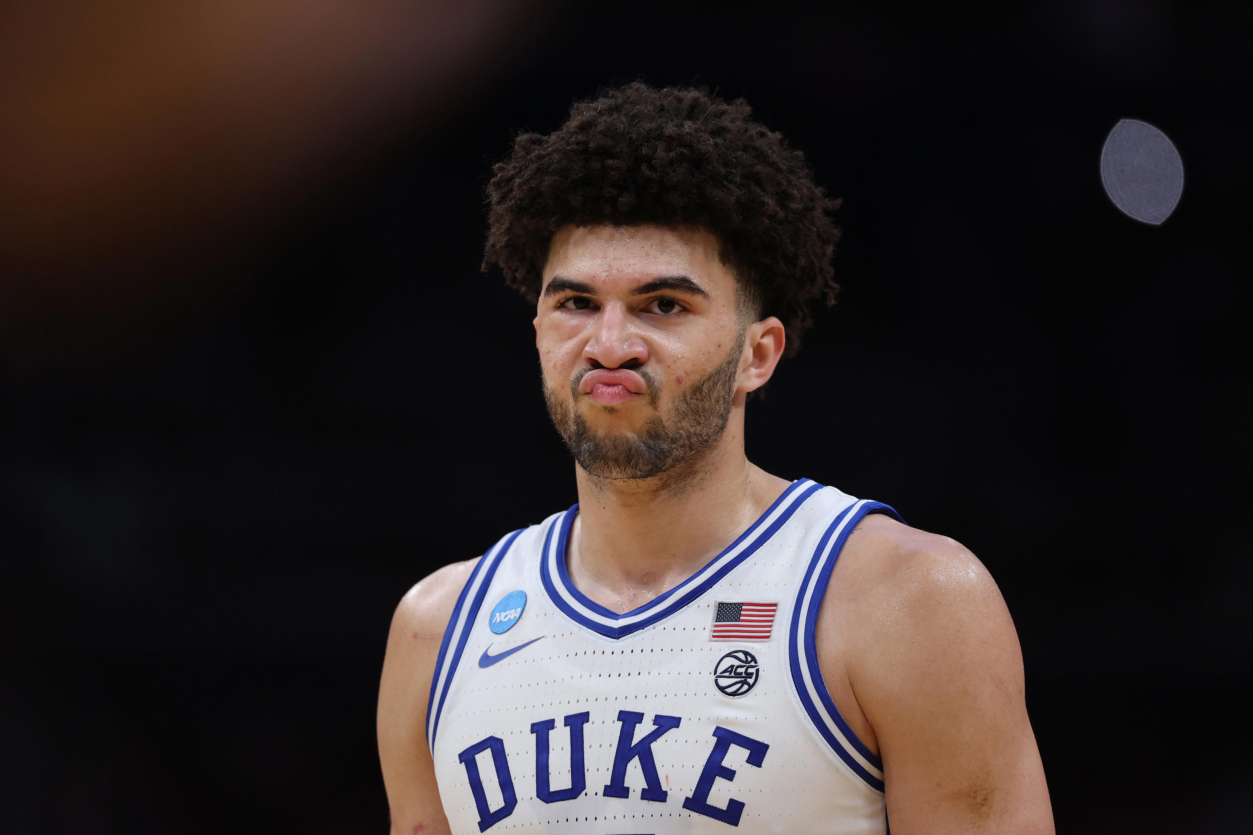 Everyone piled on Cam Boozer for overpassing on unreal Duke mistake