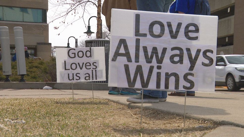 'There are no illegal people. We're all human,' message at interfaith ...