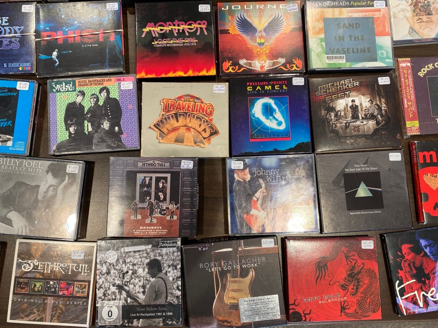 Fort Wayne Record Show kicks off its first event of 2026 on a high note