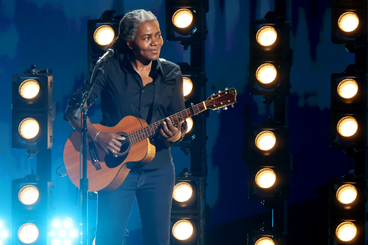 Beloved '80s musician with No. 1 debut album turns 63 today