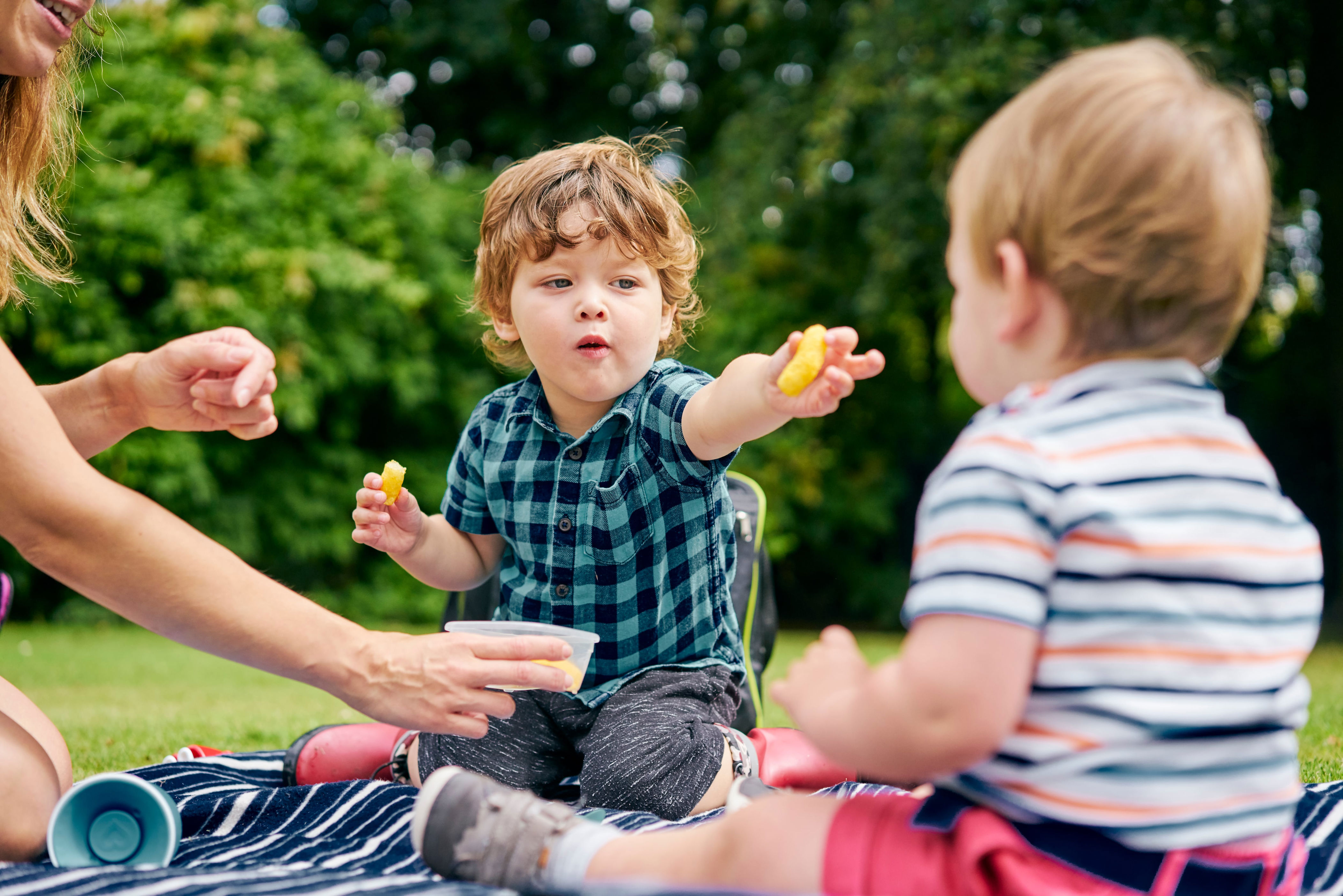 El adulto es quien debe guiar la conducta del niño, pero sin olvidar cuál es su desarrollo madurativo. 