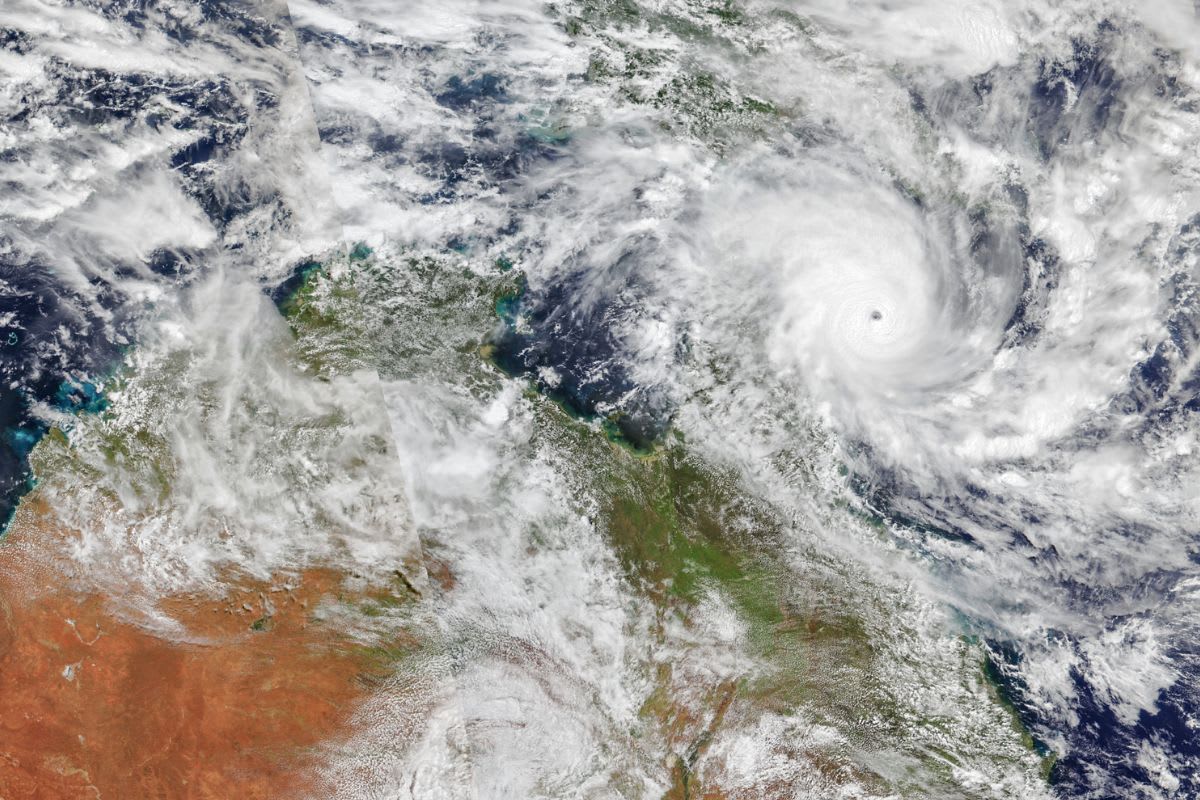 Tropical cyclone Narelle red sky explained: What turned West Australia ...