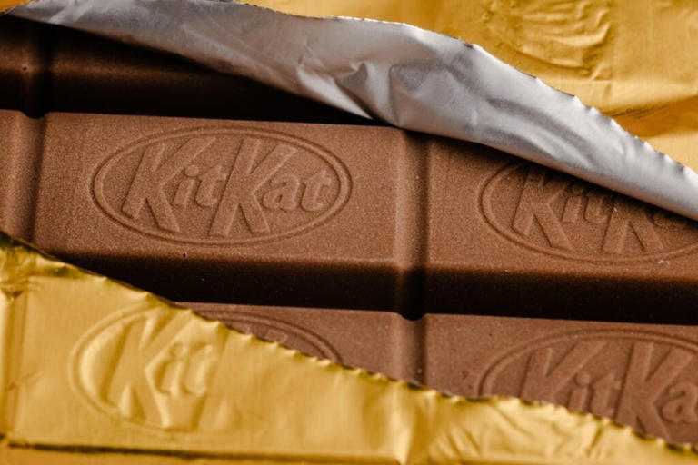KitKat truck theft leaves over 400,000 chocolate bars missing as Nestle ...