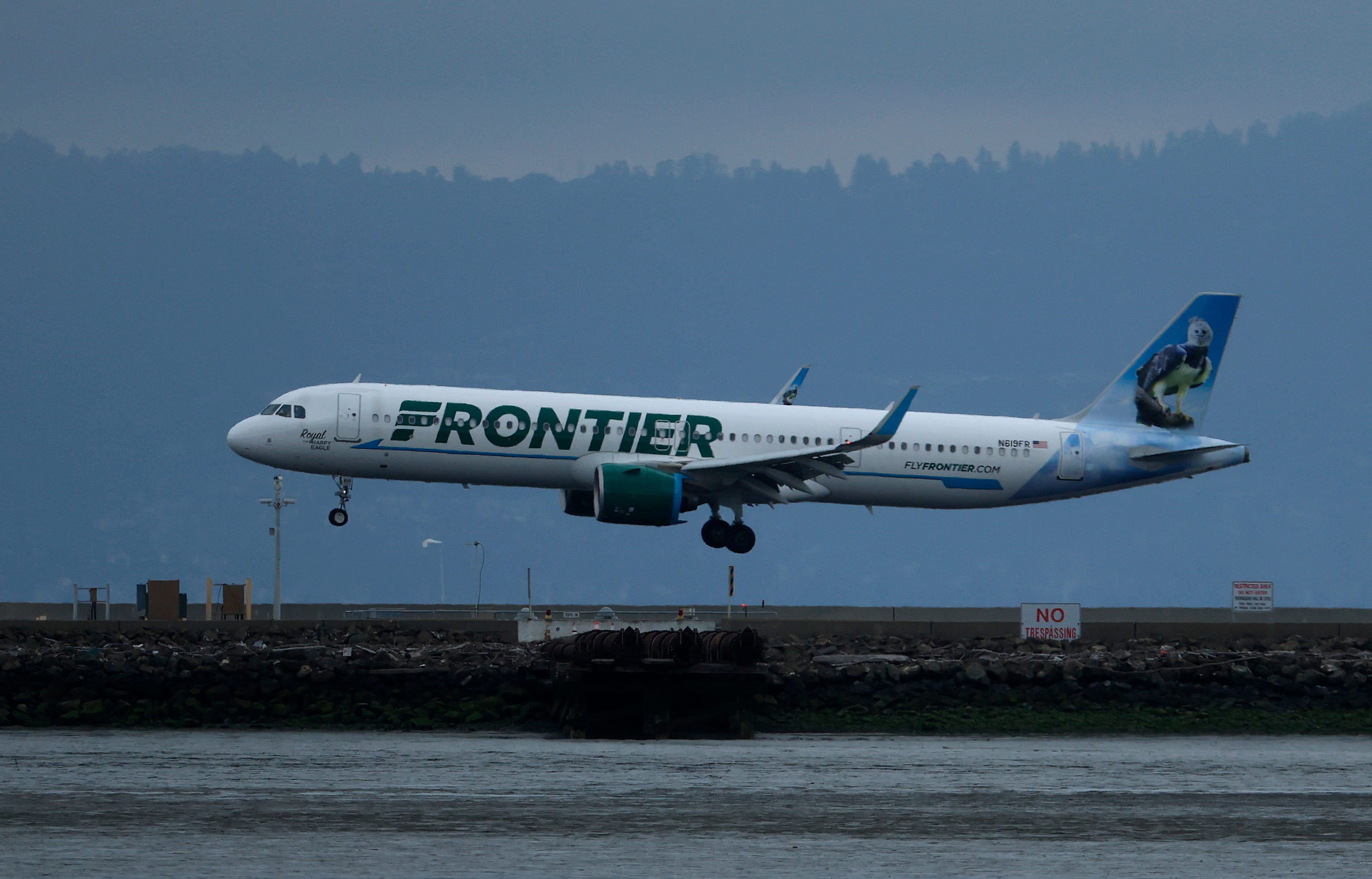 Frontier flight from Ohio investigated after 'verbal bomb threat'