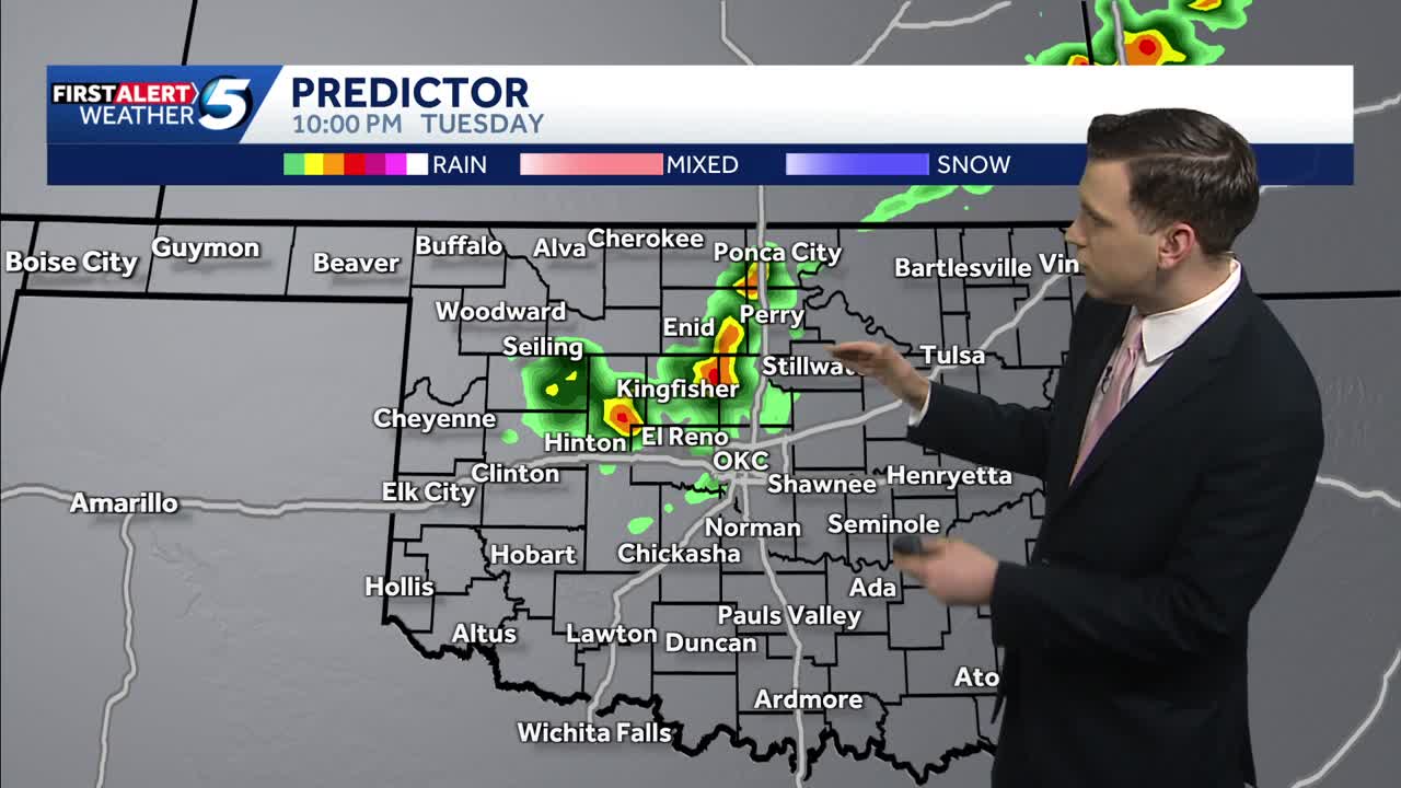 Storm timeline: Tuesday risk