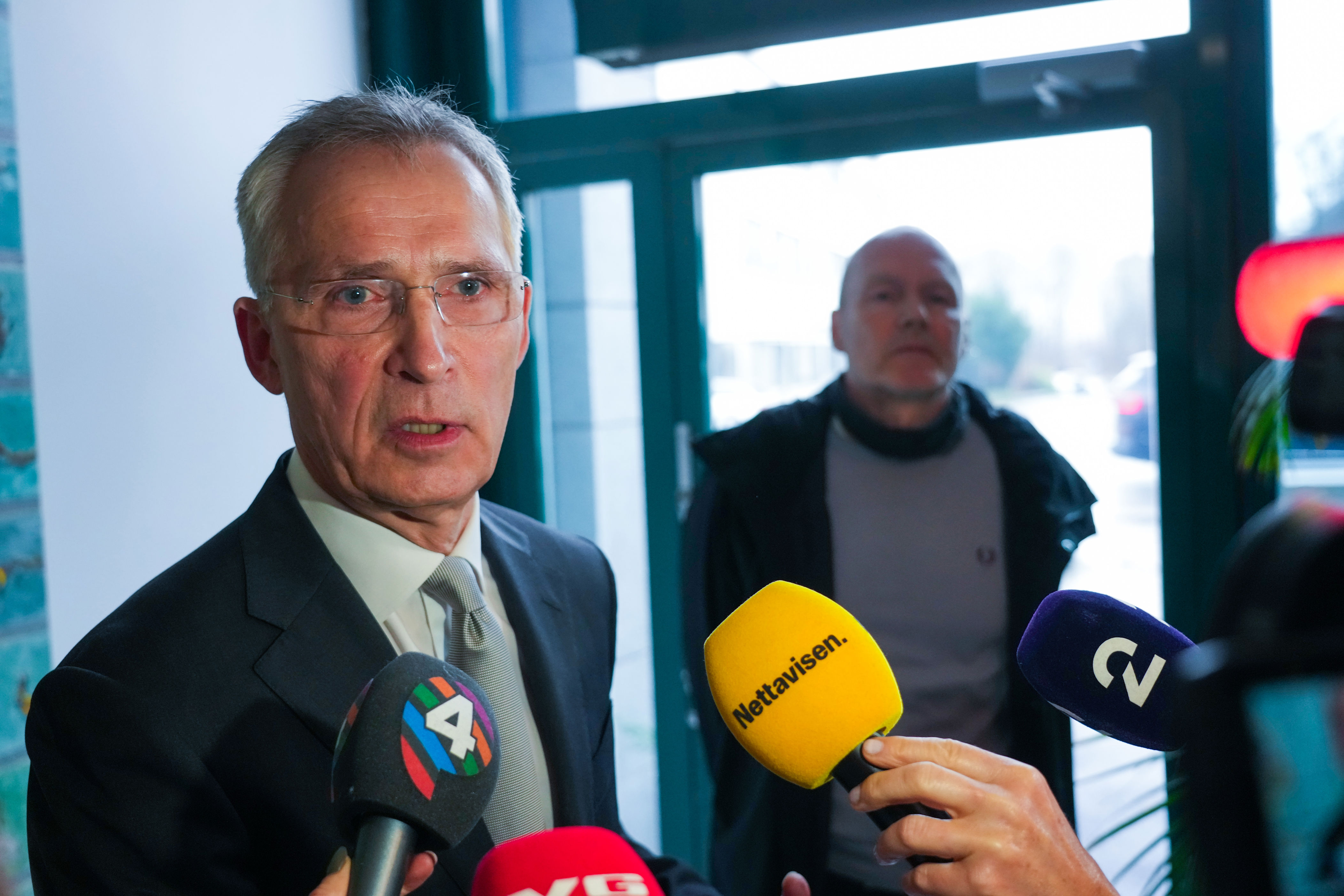 Drivstoffbråket: Omstridte avgiftskutt trer i kraft – slik blir de