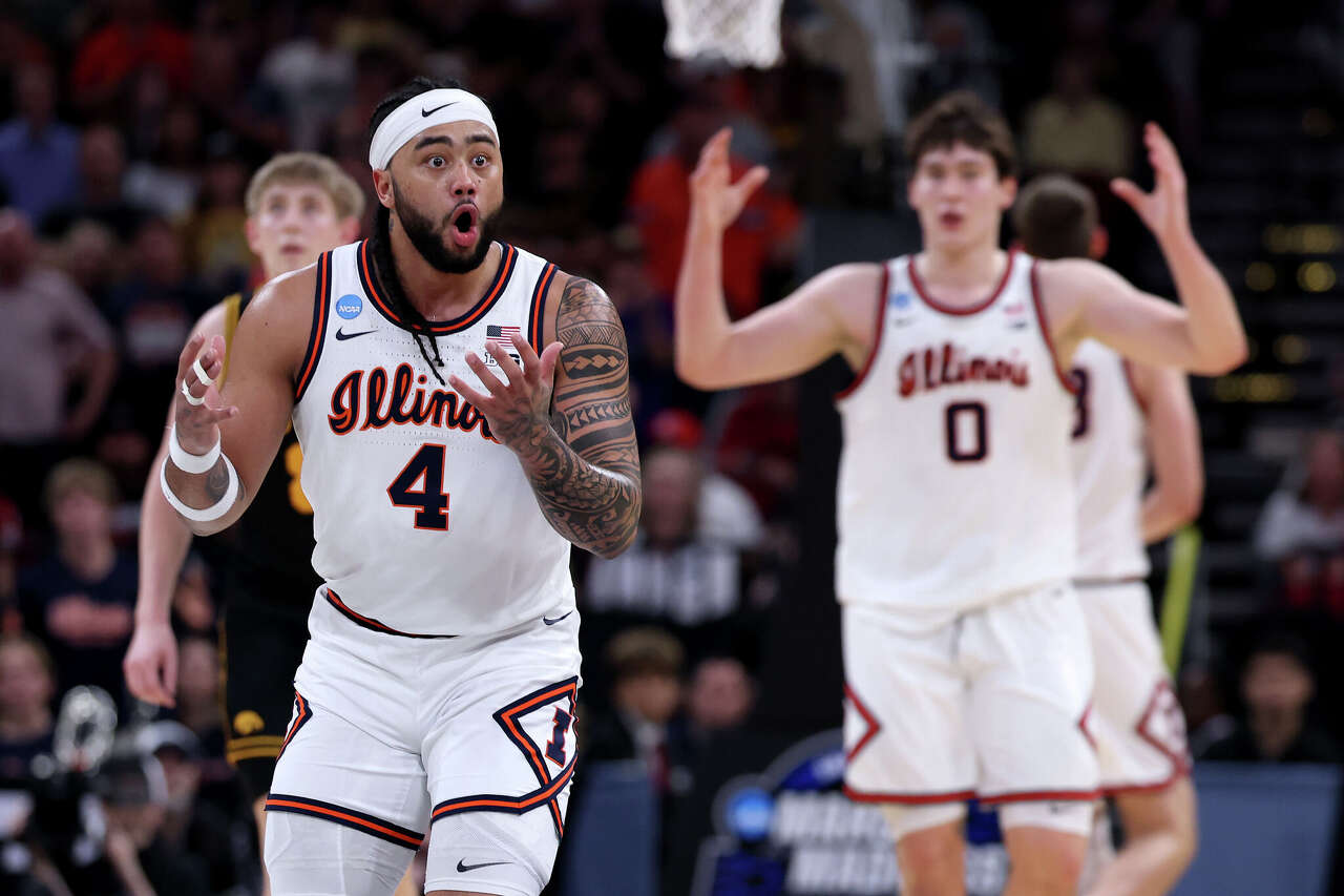 Final Four: Illinois vs. UConn basketball betting line, over/under and ...