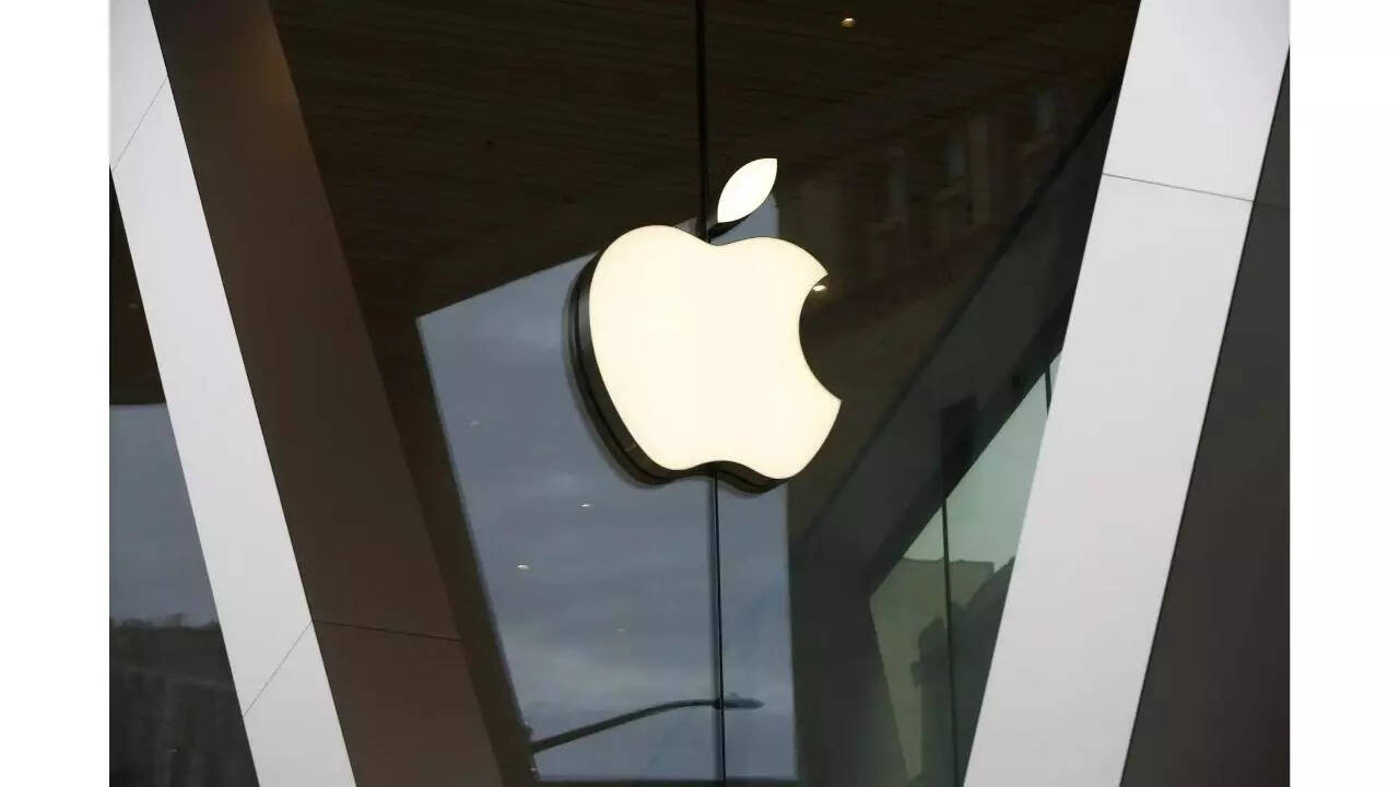 Apple’s first foldable iPhone to be 'first actual form-factor change ...