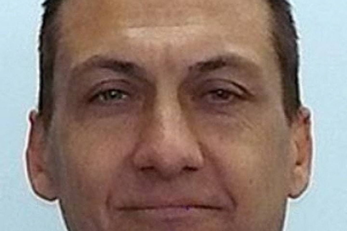 Fugitive Dezi Freeman shot dead after months on the run