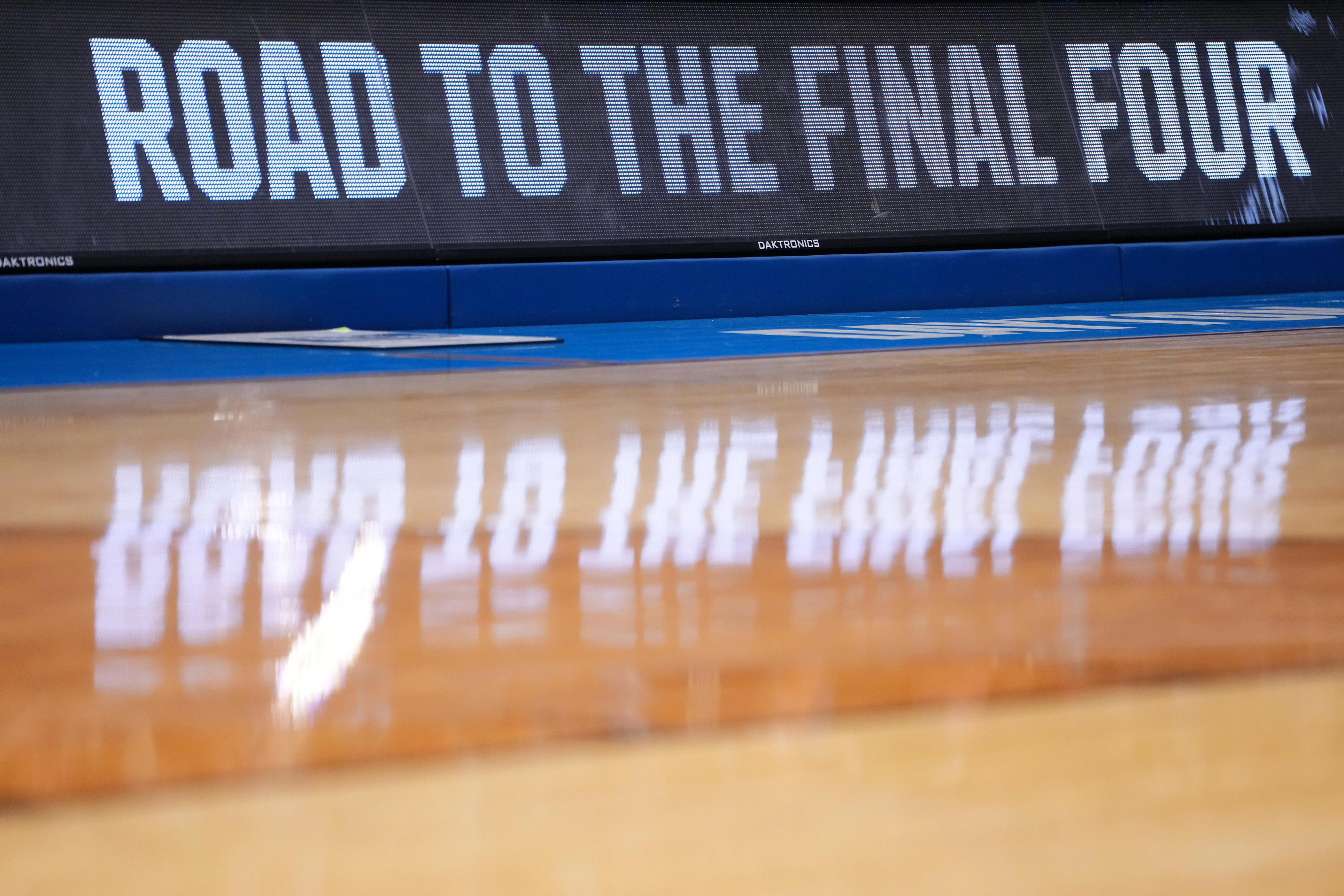 Schools that have reached men's and women's NCAA Final Four in same season