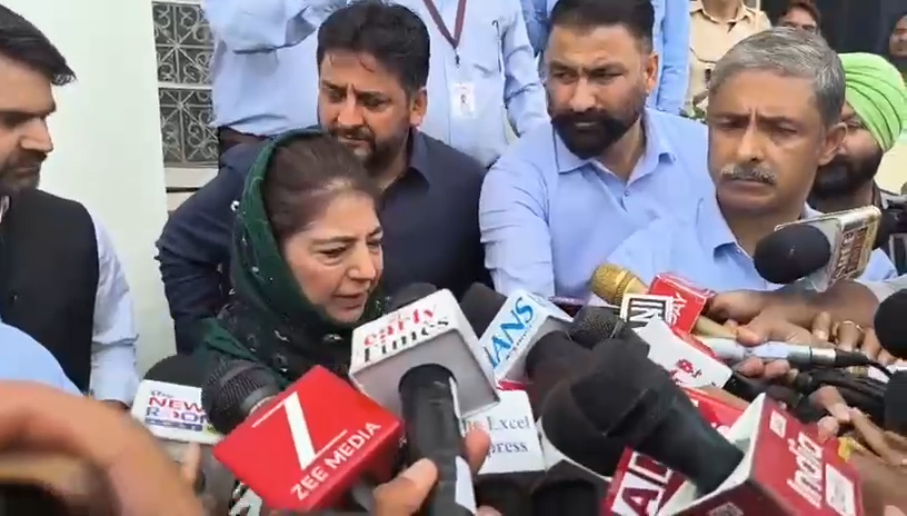 Mehbooba seeks fair probe into Ganderbal encounter