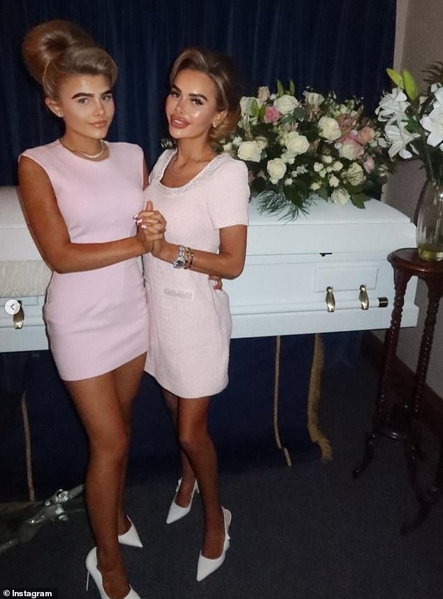 Influencer whose teen daughter killed herself after Tattle Life abuse ...