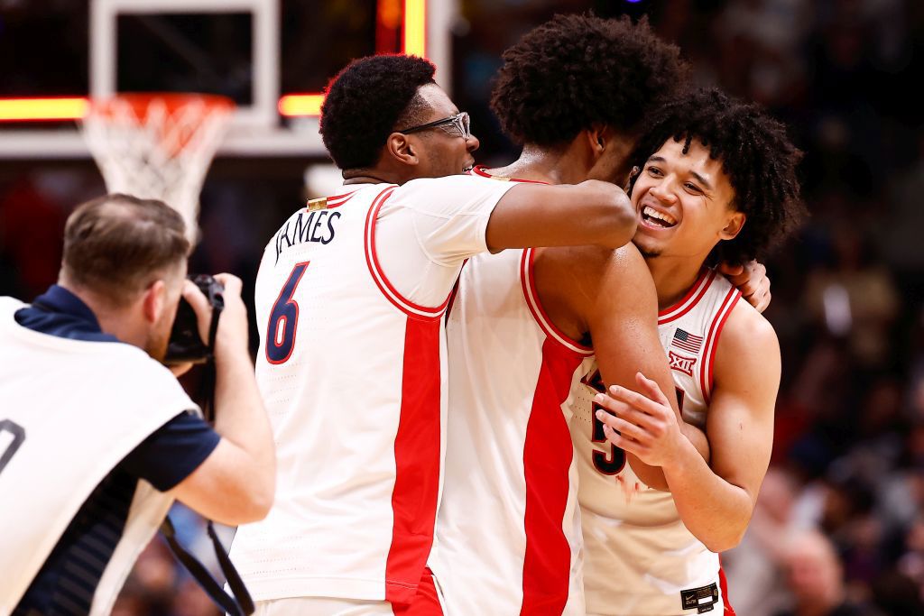NBA》詹皇等不到次子同台了?布萊斯的大學首秀延後1季