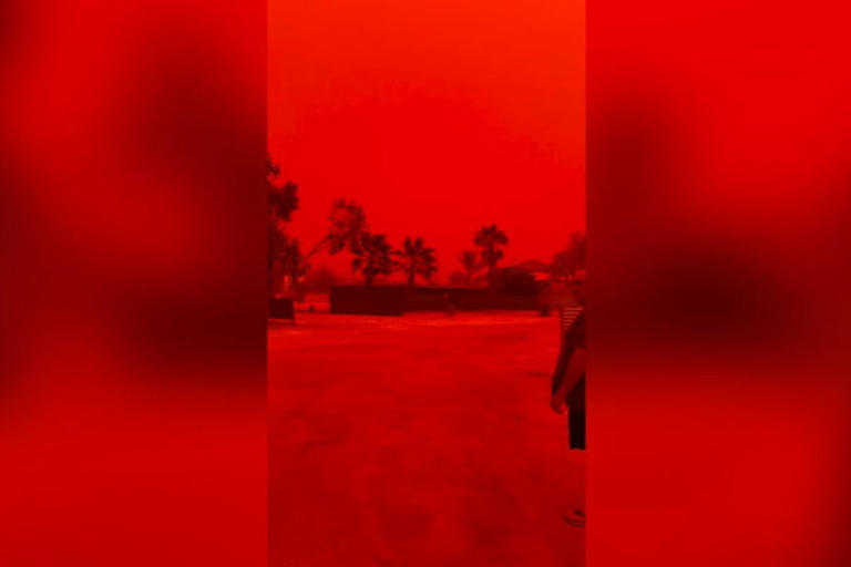 Skies turn blood red as Cyclone Narelle makes landfall in Australia
