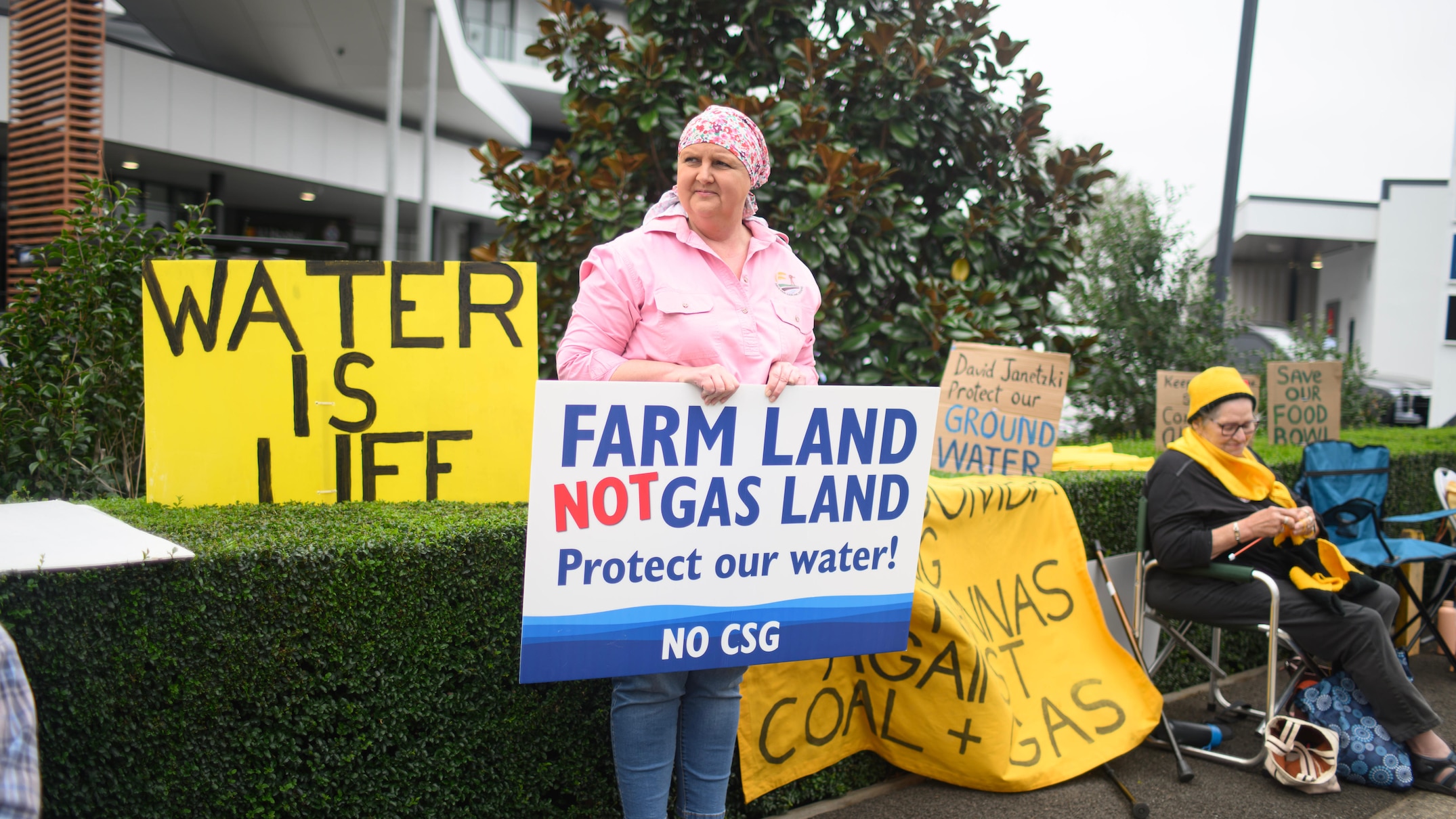 Farmers clash with government over new water basin laws