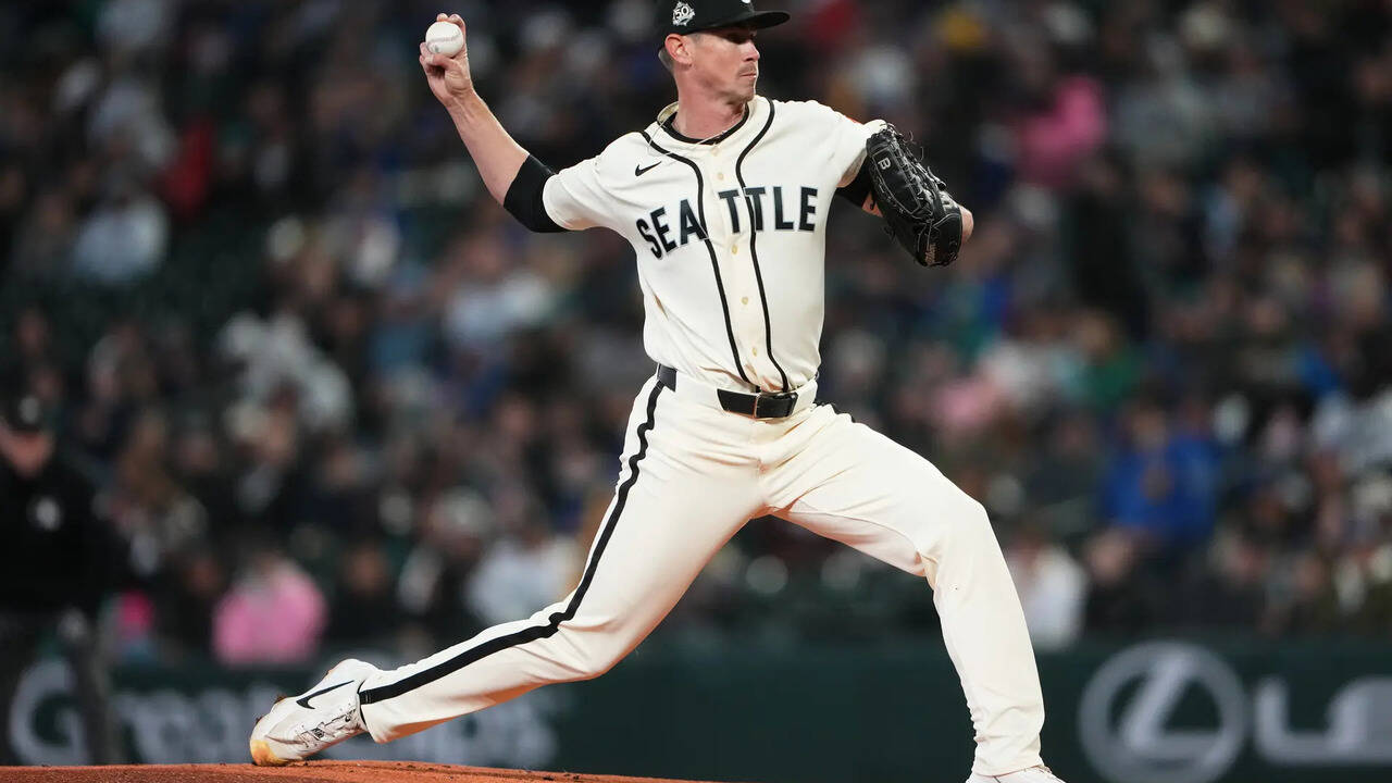 Hancock shines with six no-hit innings as Mariners defeat Guardians 8-0