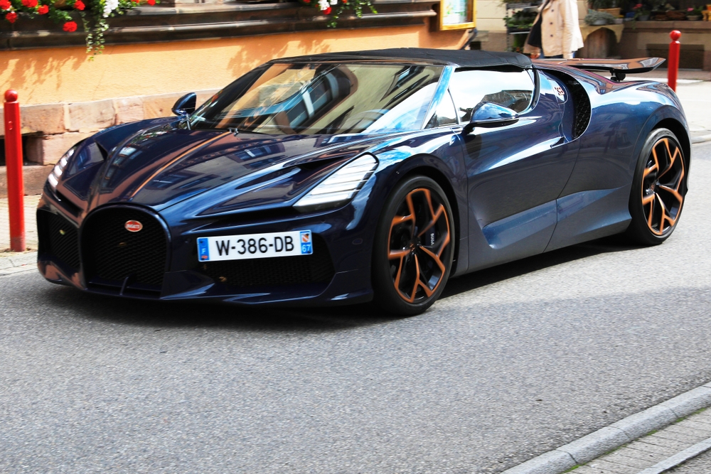 Bugatti Voiture Noire : le mystère du propriétaire enfin révélé