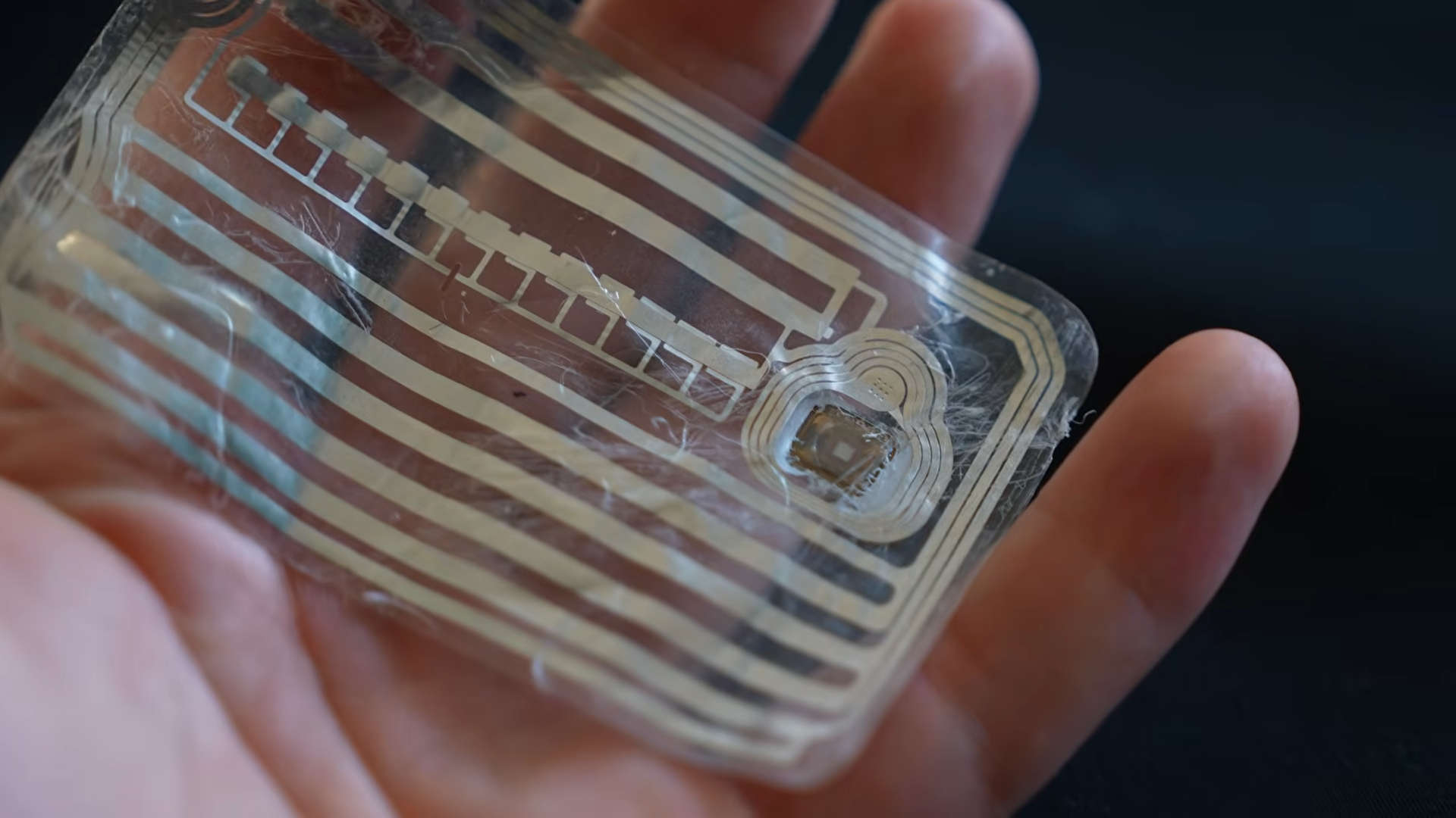 This hidden credit card tech was built to stop fraud - watch how