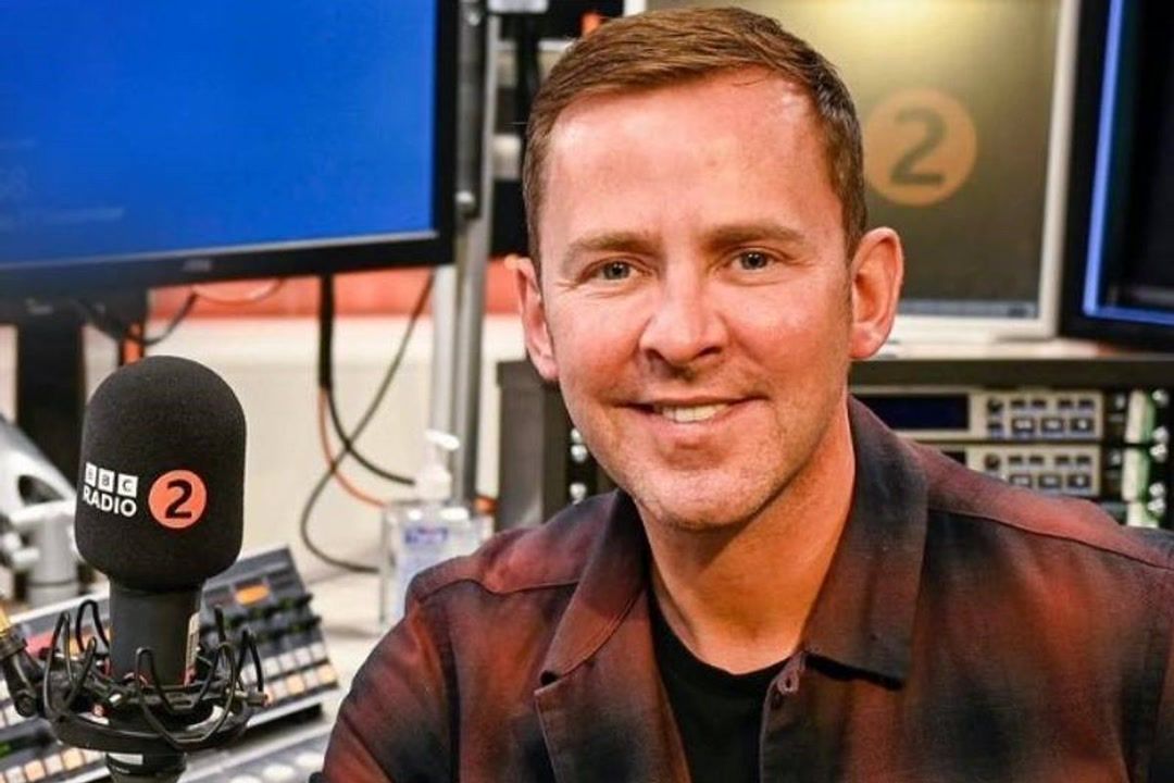 Scott Mills’ final Radio 2 sign-off