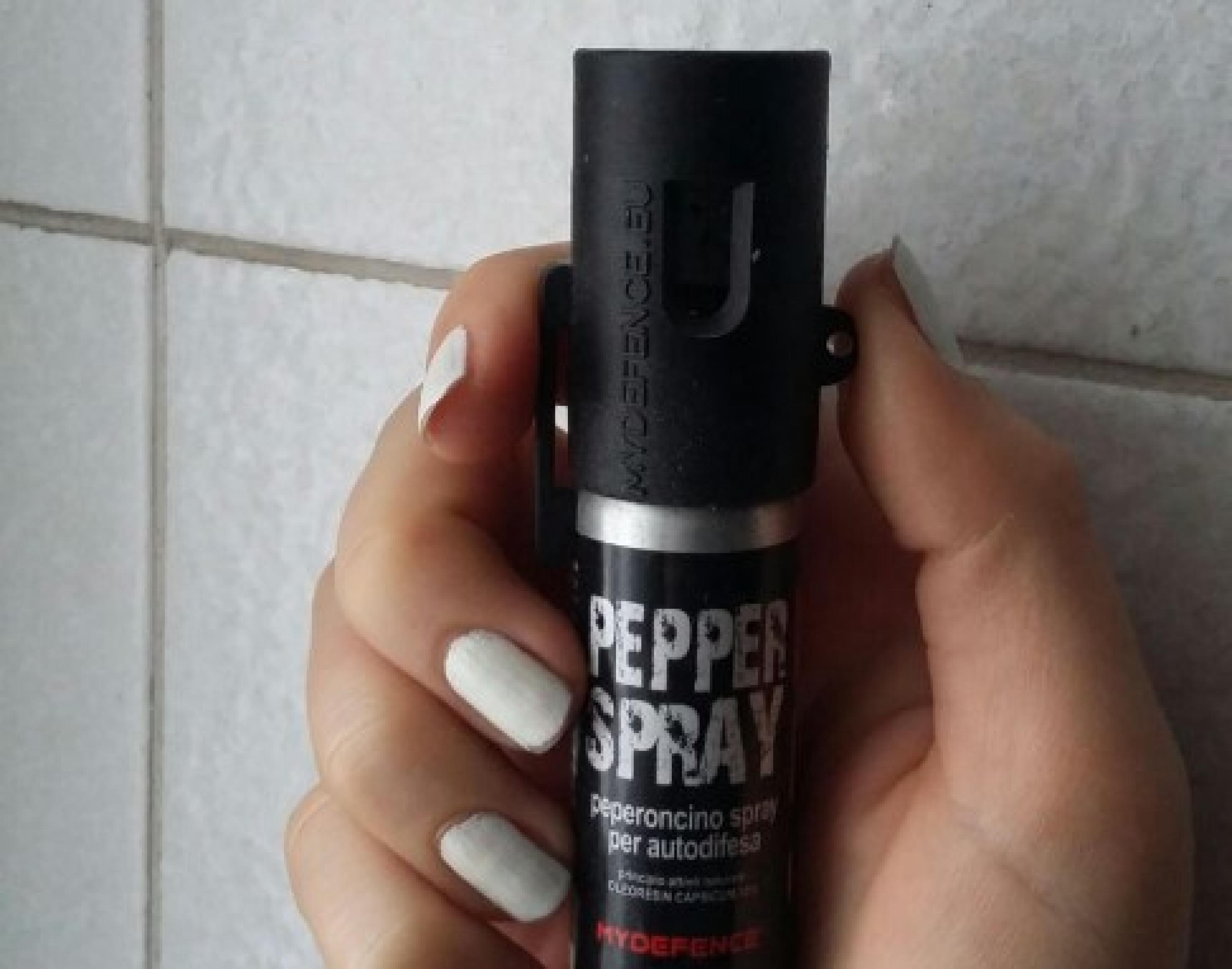 Evacuato il liceo Cardano di Milano, probabile spray al peperoncino
