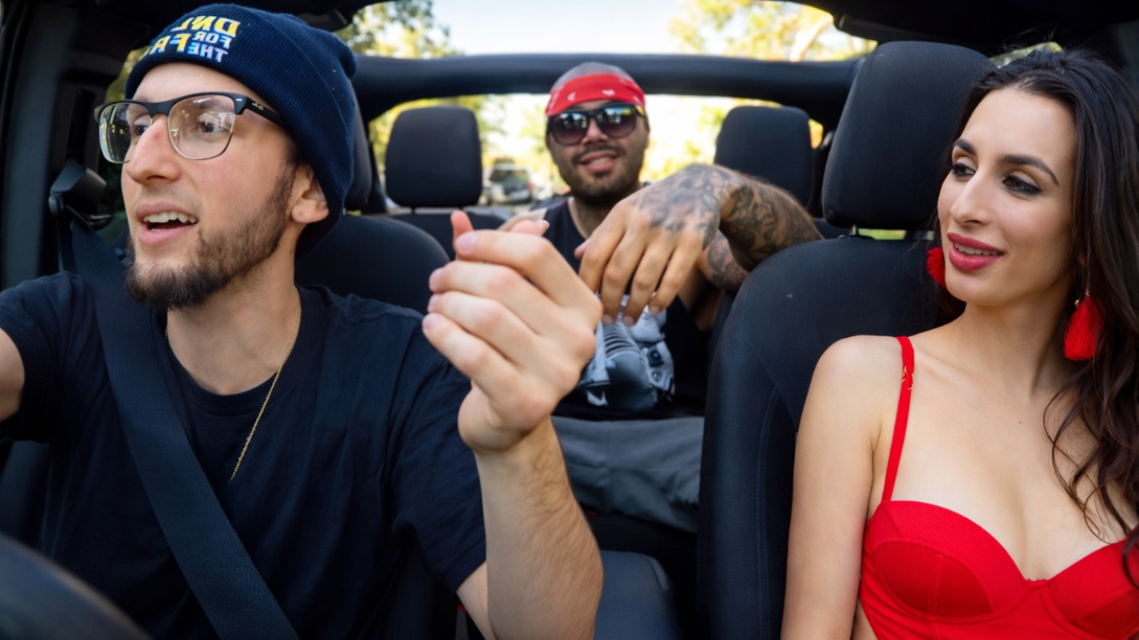 Riders react to a nerdy driver rapping fast
