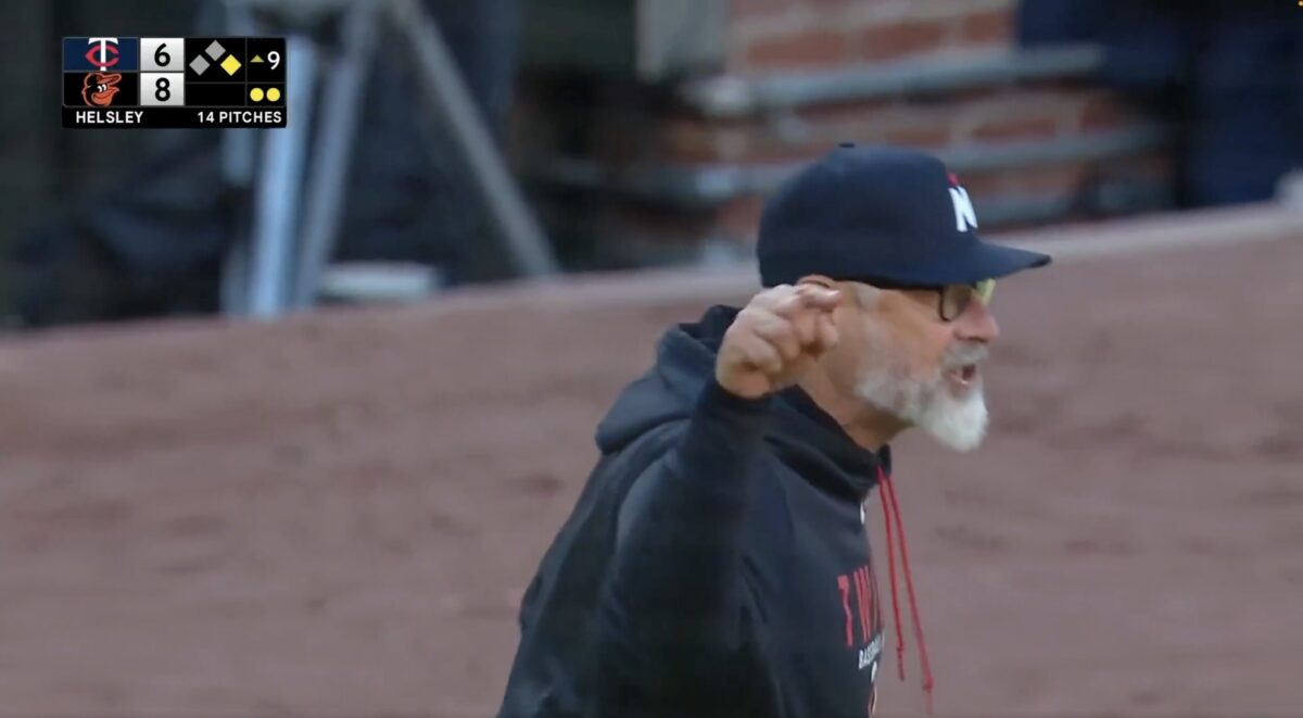 He's arguing with the robots! Minnesota Twins manager unleashes on umps ...