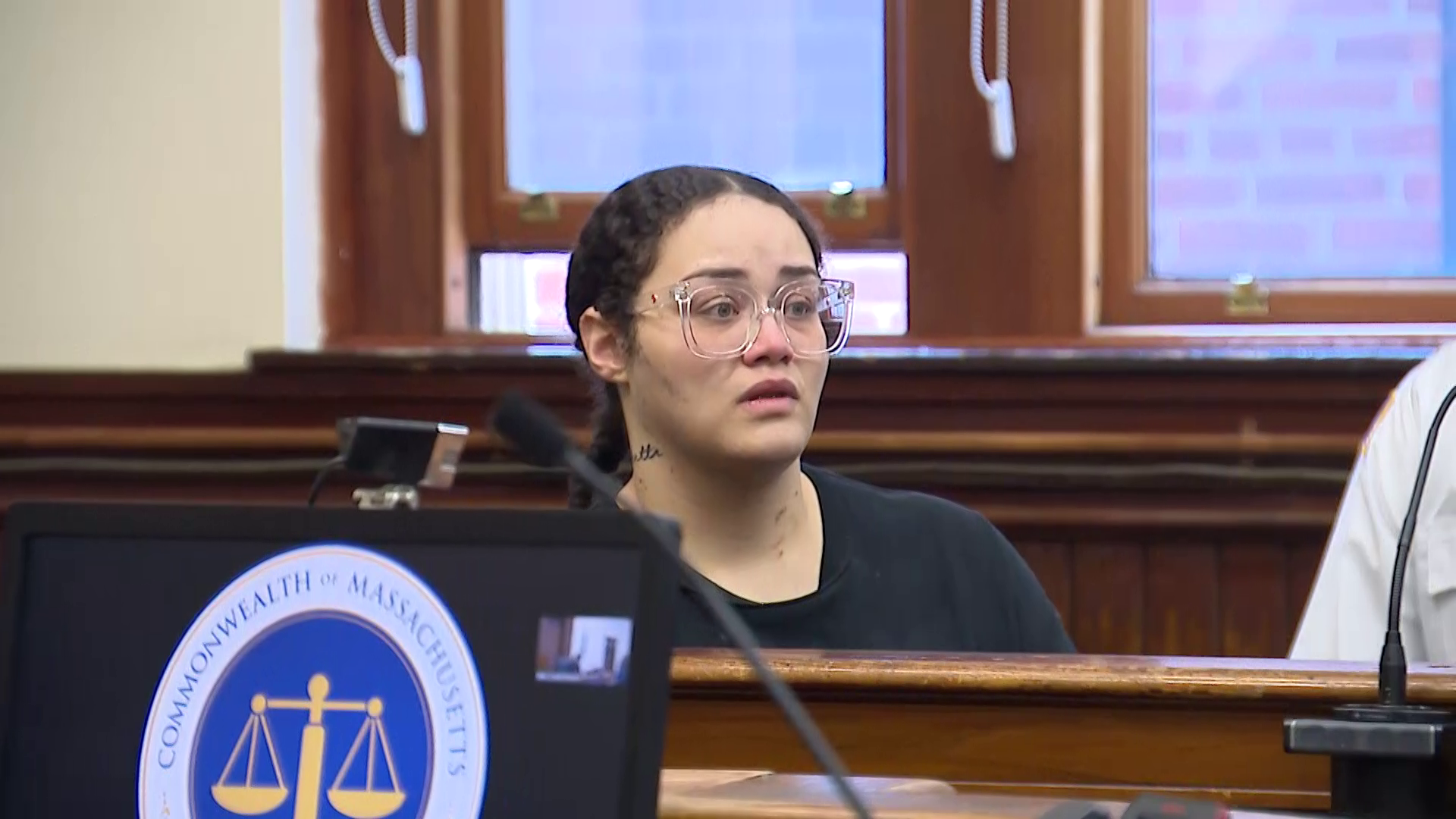 Woman accused of fatally stabbing boyfriend claims self-defense