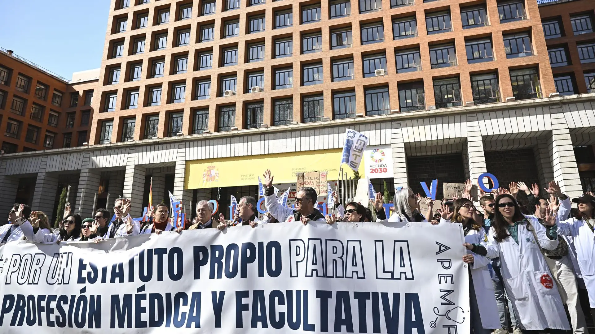 Choque entre Sanidad y sindicatos antes de la reunión de esta tarde: el ...