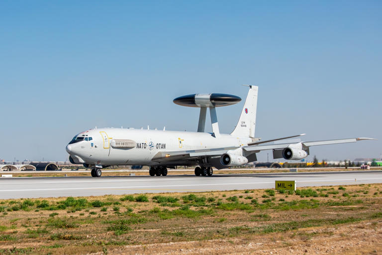 Guerre Iran : la perte d’un avion américain secoue la politique américaine