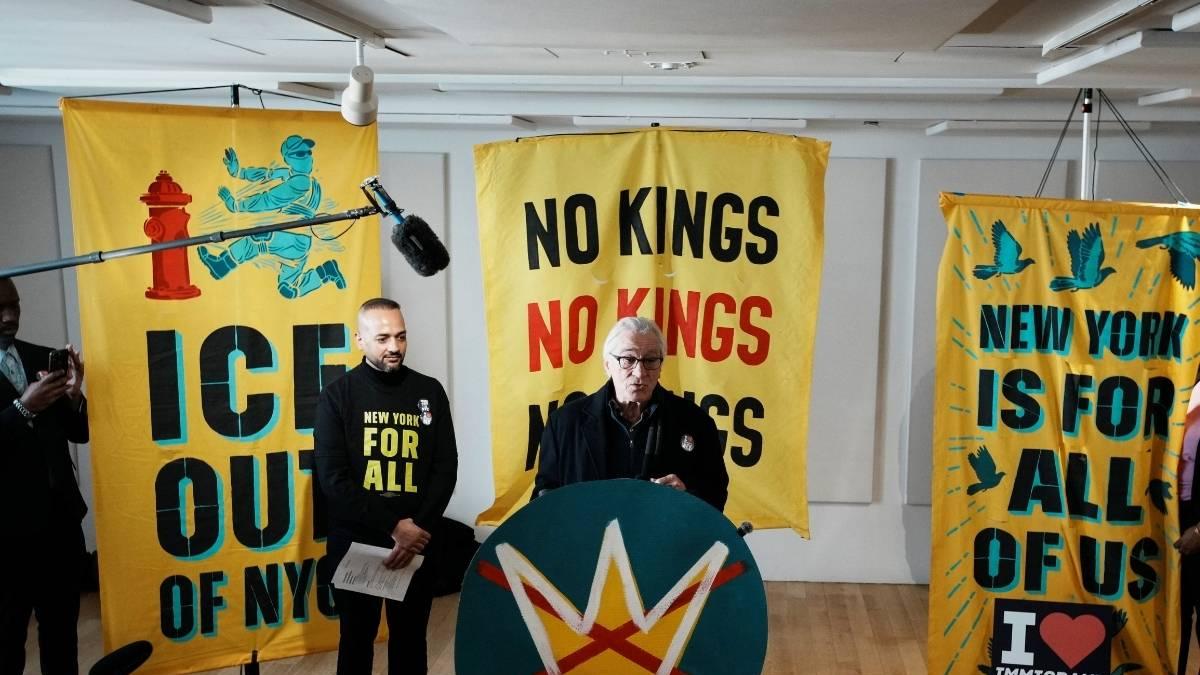 Robert De Niro reaparece en protesta contra Trump en Nueva York