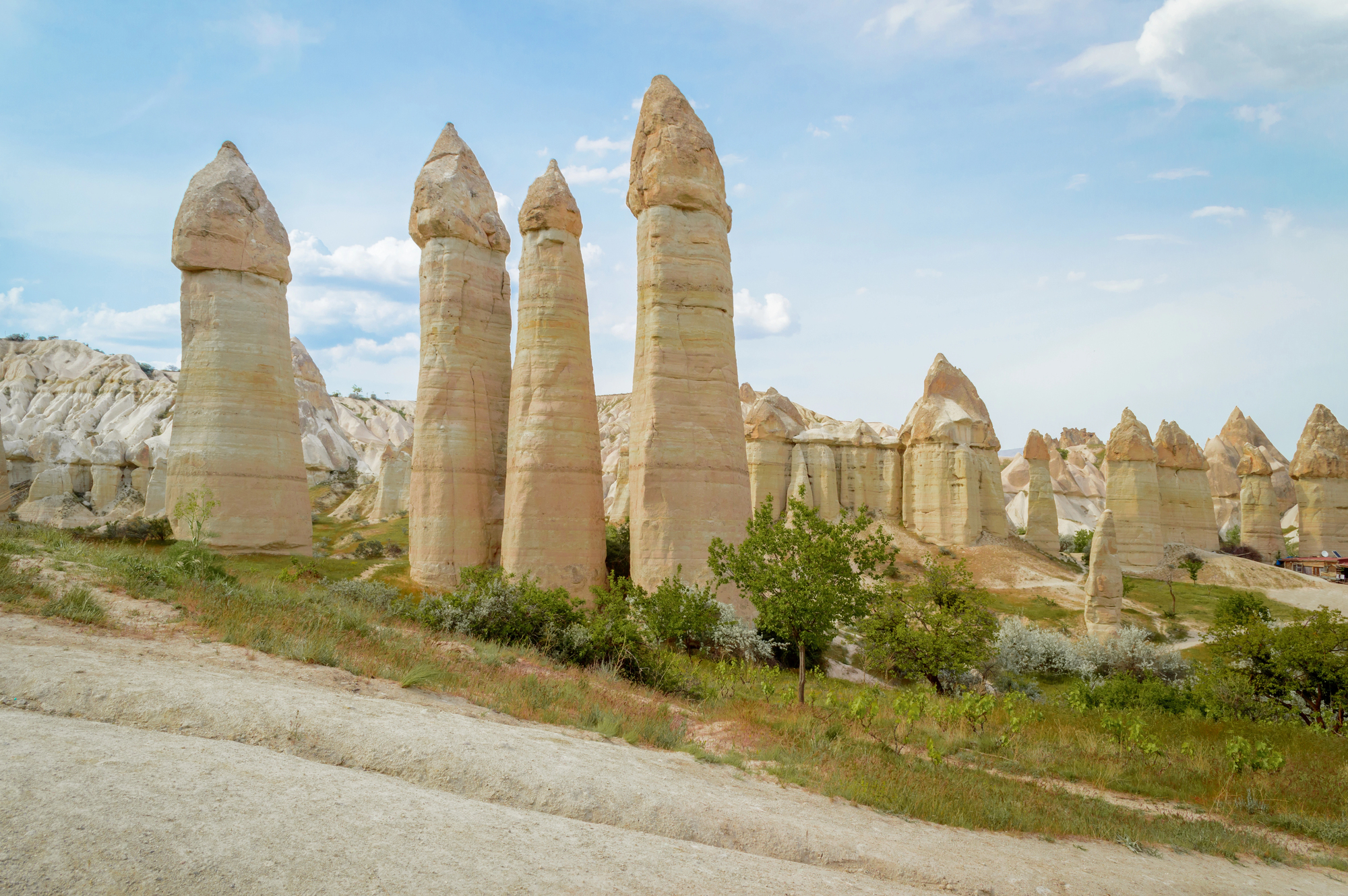 17 bizarre historical landmarks still standing