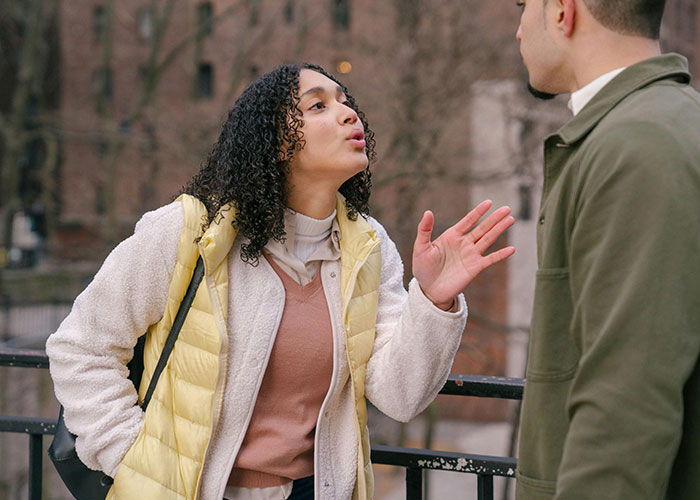44 Men Share Creepy Things Women Have Done To Them