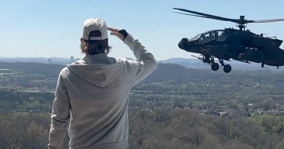 Kid Rock’s strange helicopter video prompts Army inquiry<br><br>