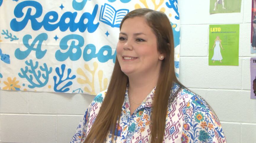 Reeltown teacher makes cursive, penmanship a classroom priority