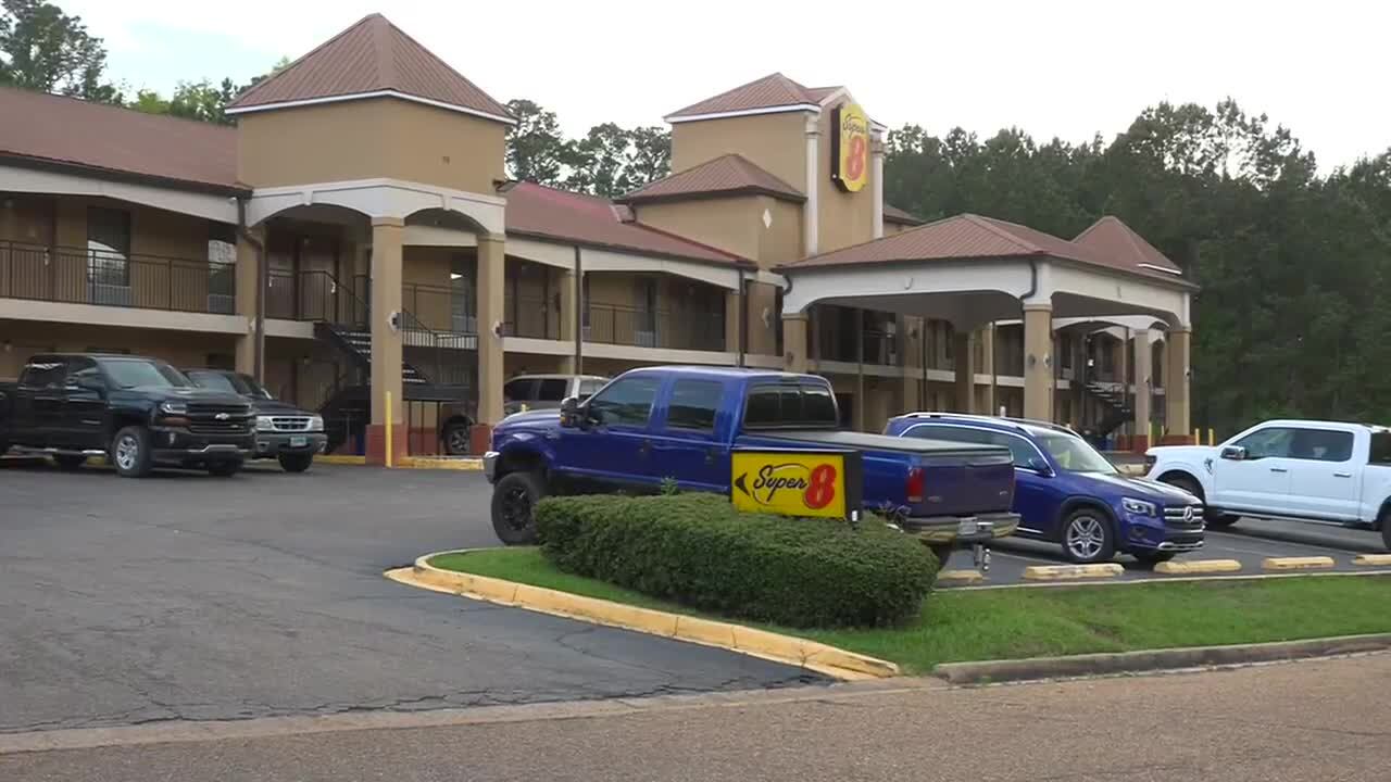 SWAT team called after man barricades himself in room at Pearl motel