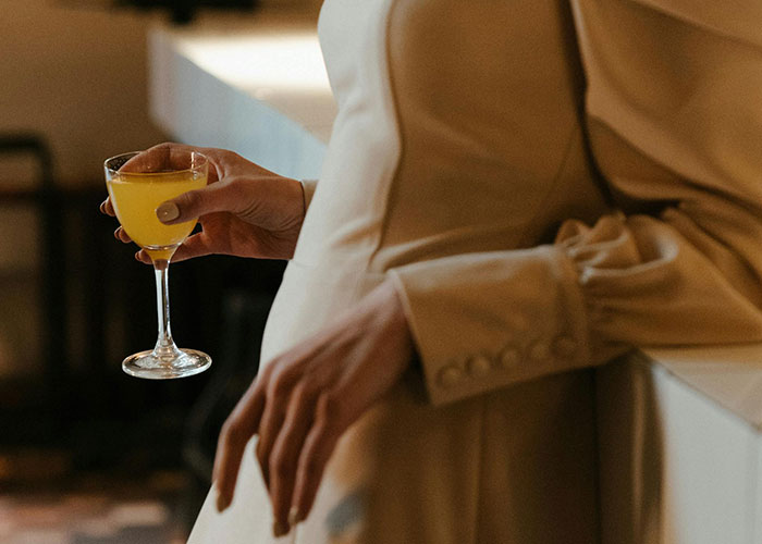 44 Men Share Creepy Things Women Have Done To Them