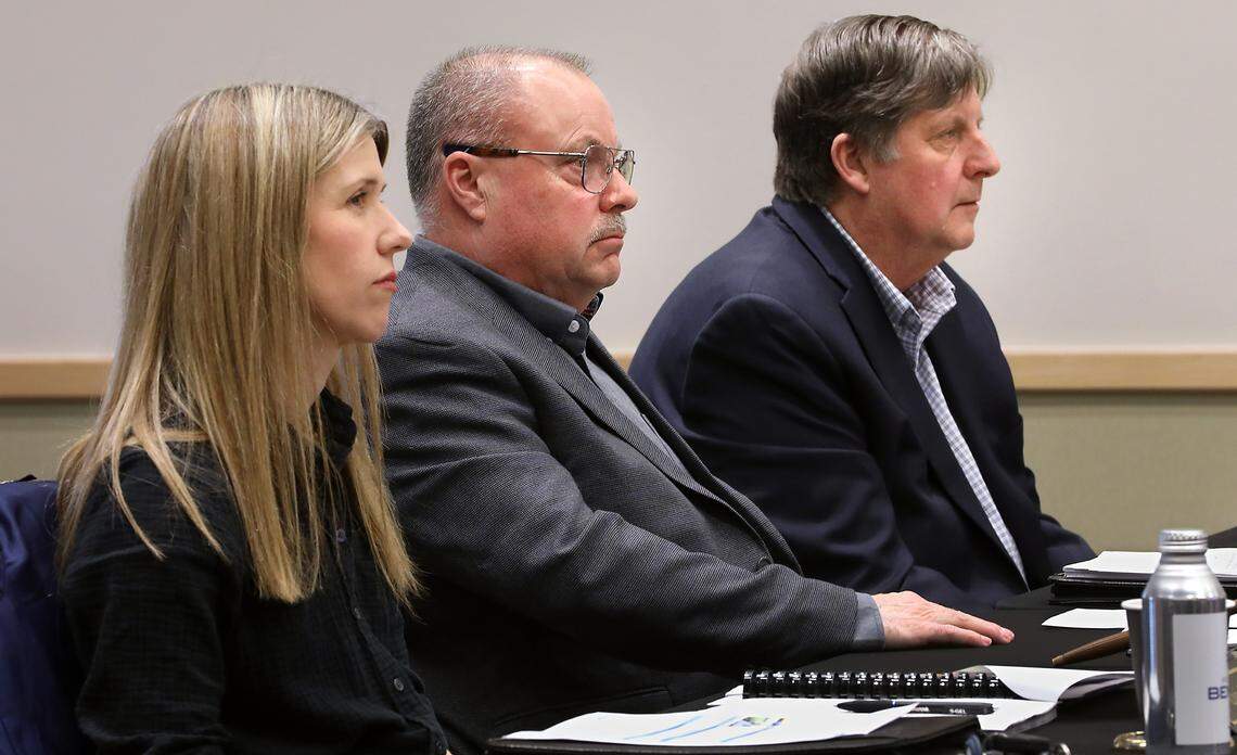 Judge OKs petitions to recall 3 port officials for violating WA law, retaliation<br><br>