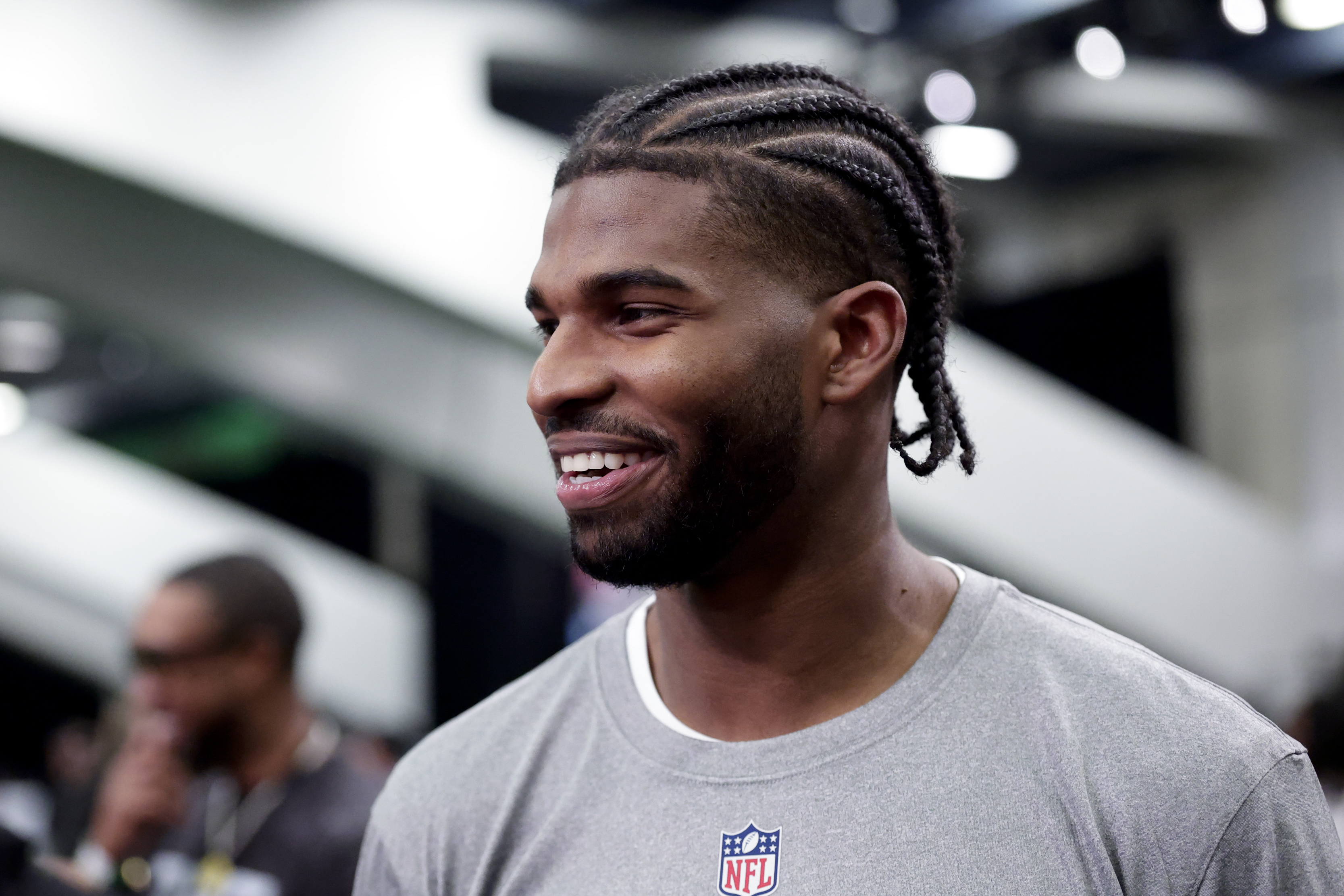 Browns urged to compensate fans after Shedeur Sanders decision<br><br>