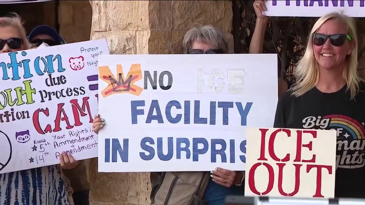 City leaders meet with DHS, ICE over planned detention facility in Surprise