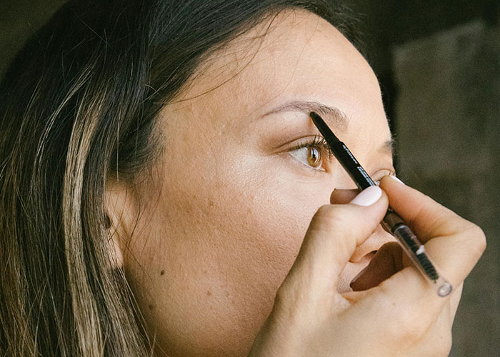 44 Men Share Creepy Things Women Have Done To Them