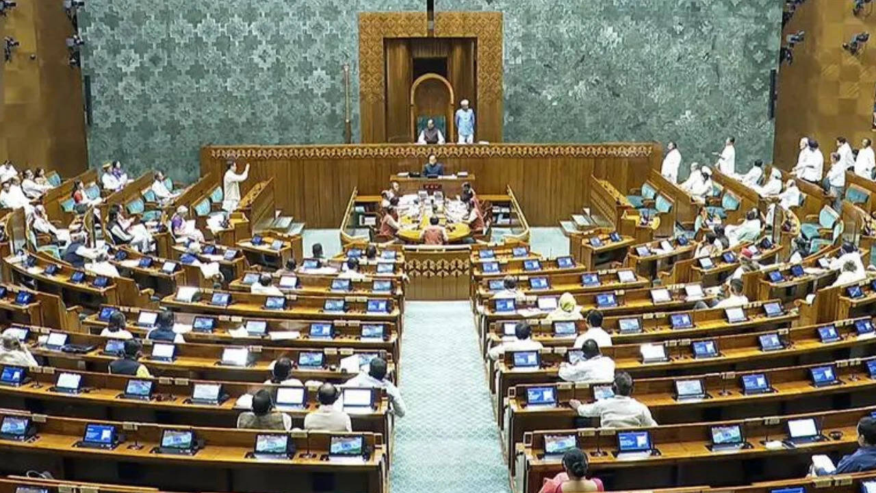 Opposition questions Left-wing extremism debate in Lok Sabha; flags ...