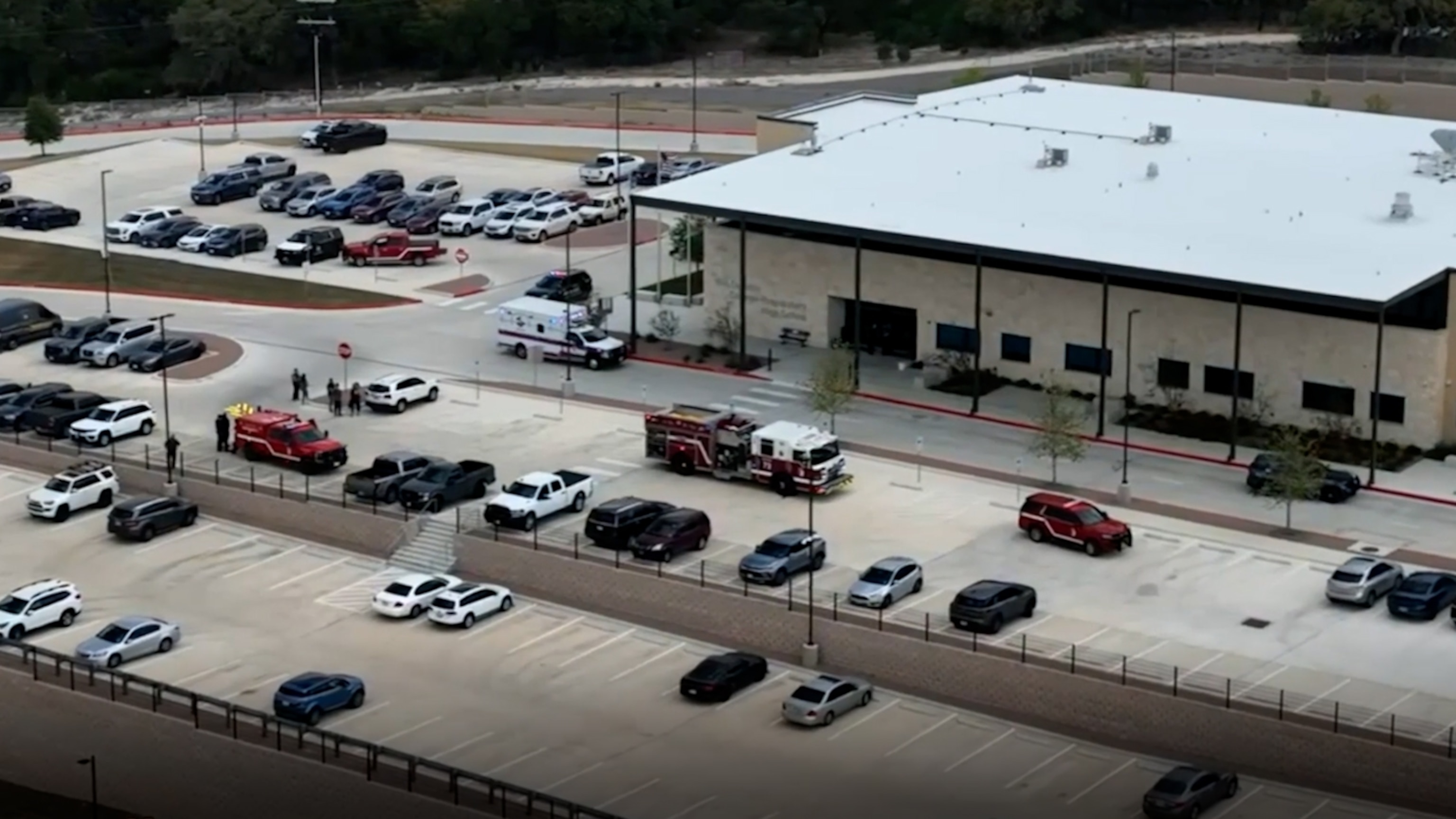 15-year-old student allegedly shoots teacher at high school in Texas ...