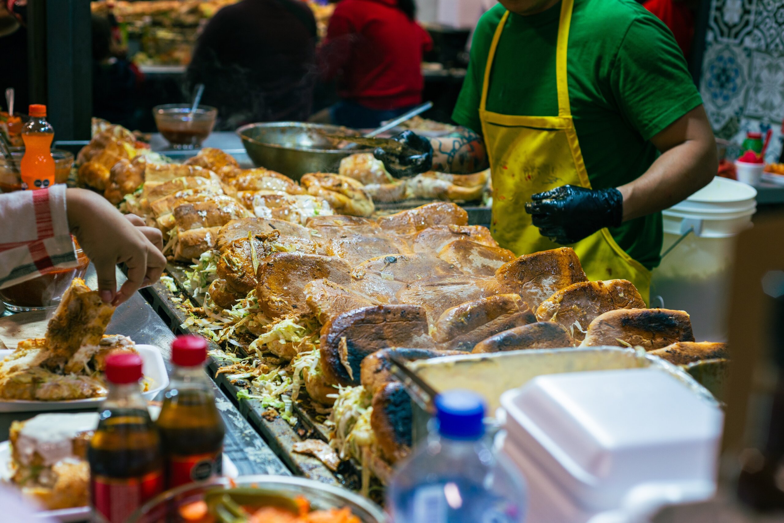 the-world-s-best-street-food-destinations-for-adventurous-eaters
