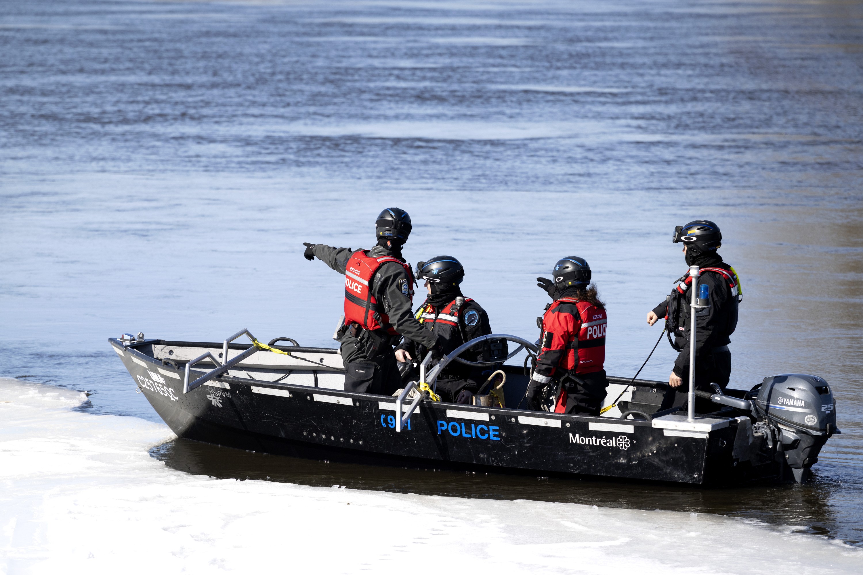 Water searches for man who fell through ice remain suspended as police ...