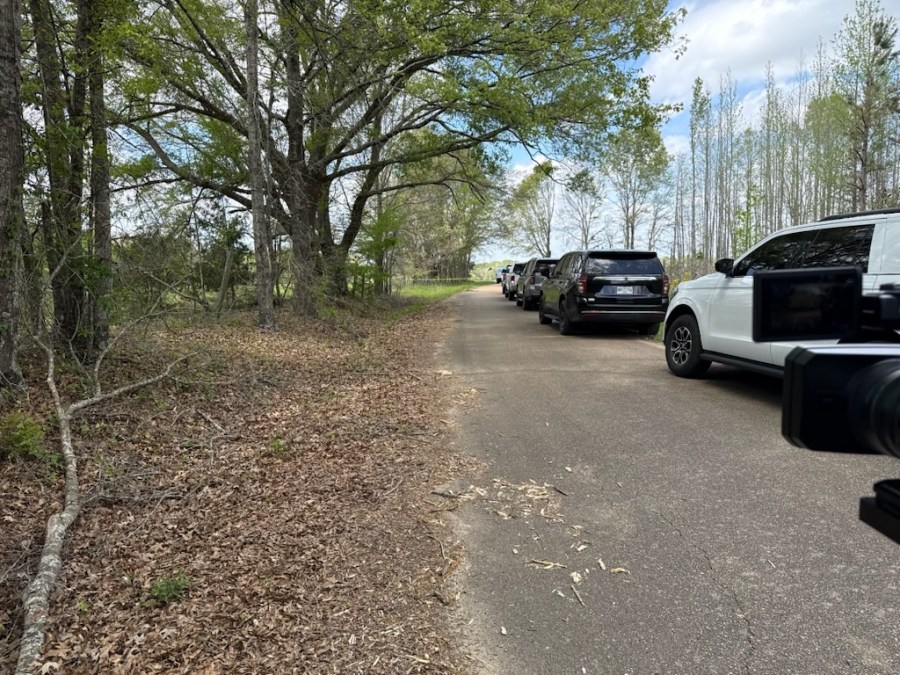 Two teens found dead with gunshot wounds in Hinds County