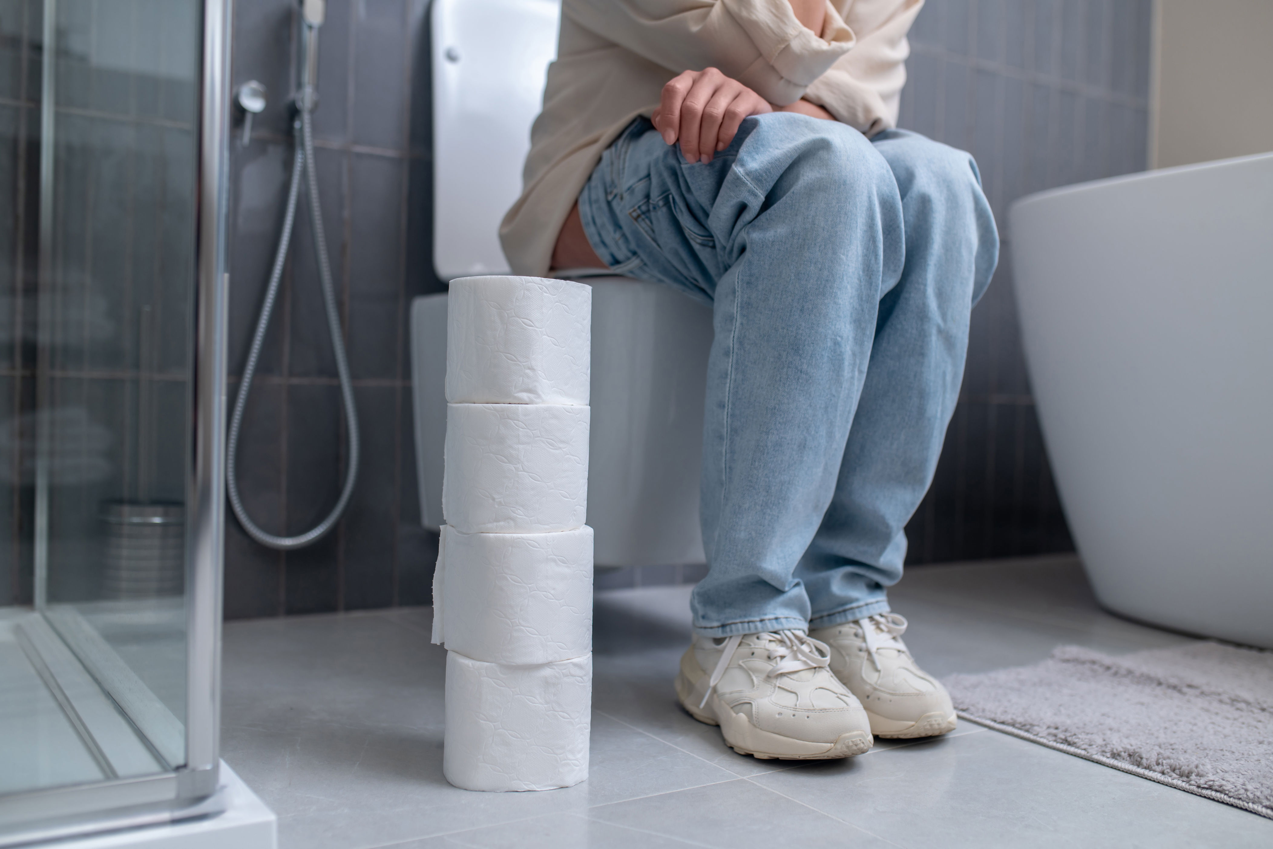 5 things everyone should have to poop healthier — including a 'game ...